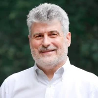 Bruce Momjian 的头像